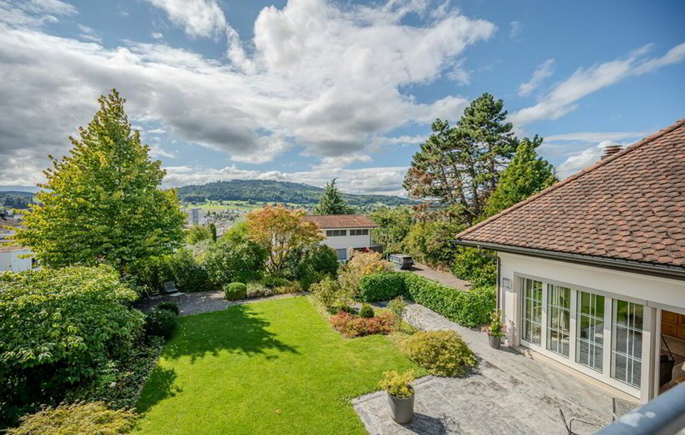 8 Zimmer Haus zum verkaufen in Menziken - Bild 1/13
