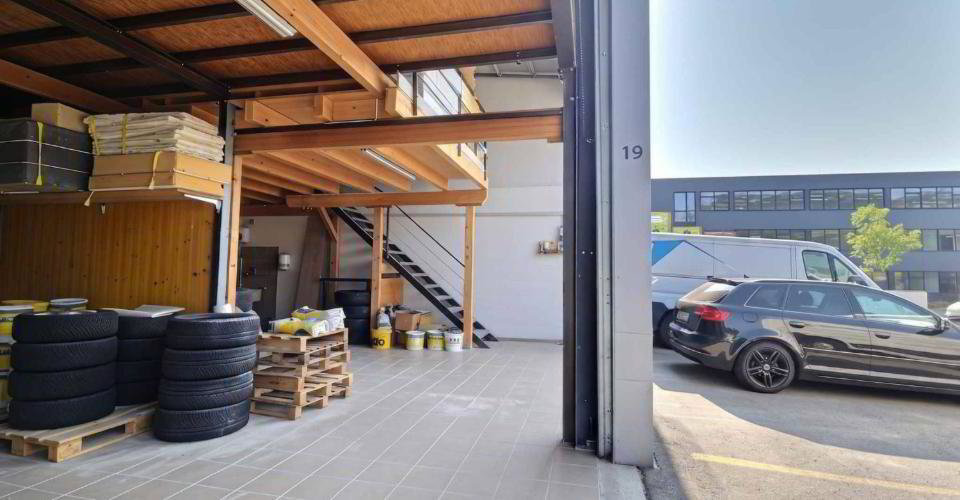 À louer – Double box avec mezzanine et espace extérieur privatif - Ansicht 2