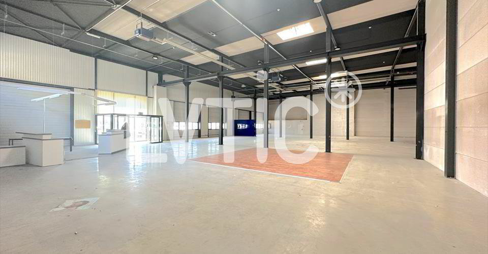 Halle industrielle de 1010 m² à louer à Villeneuve - Ansicht 4