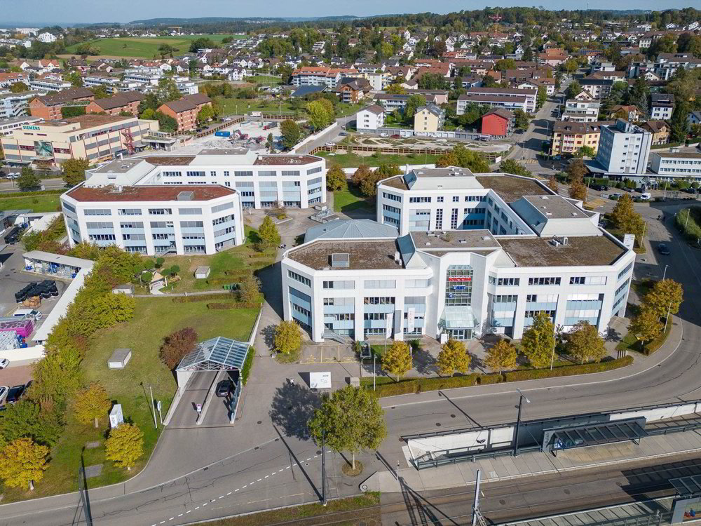 null rooms Office & Commercial for rent in Wallisellen - image 1/12