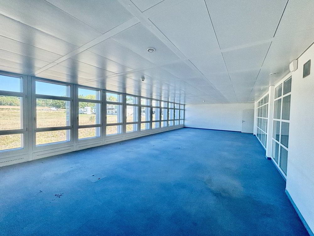 Etoy Vaud bureaux à louer proche gare CFF - Mehr