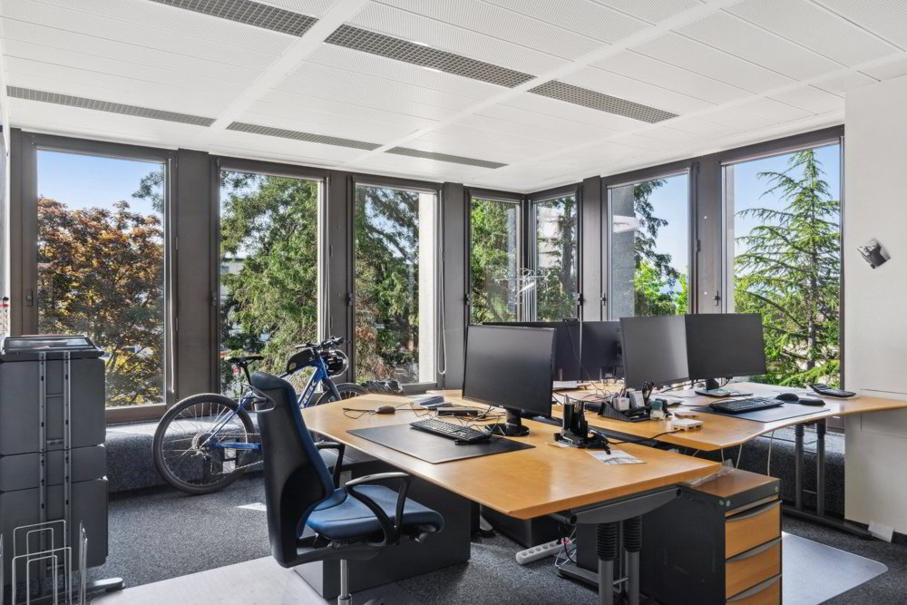 2 plateaux divisibles de 685 m² avec vue sur le lac - Mehr