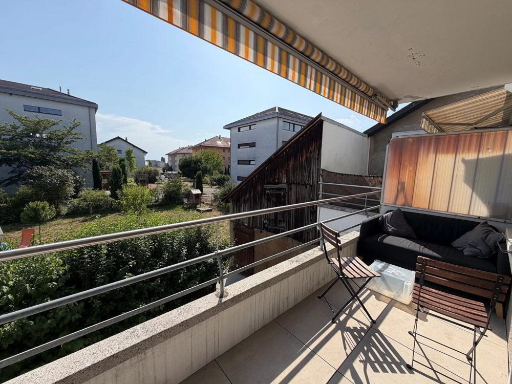 3 rooms Apartment to buy in Ecublens VD - image 1/11