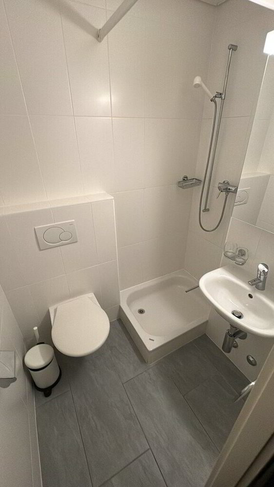 1 rooms Apartment for rent in Lausanne - image 1/3