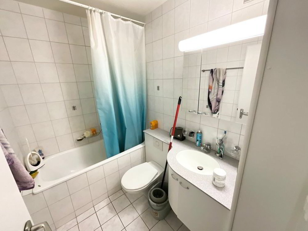 2 rooms Apartment for rent in St-Imier - image 1/4