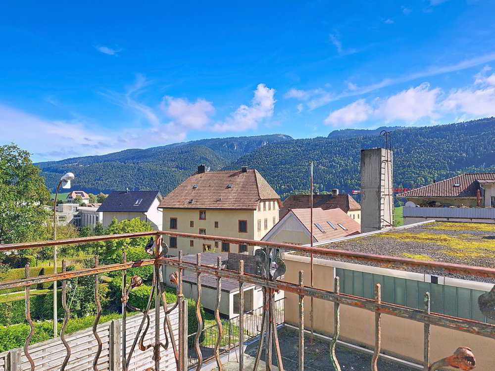 3.5 rooms Apartment to buy in St-Imier - image 1/13