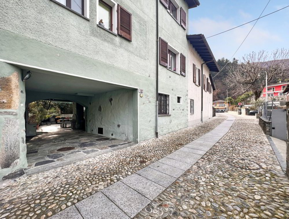 5.5 Zimmer Haus zum verkaufen in Losone - Bild 1/16