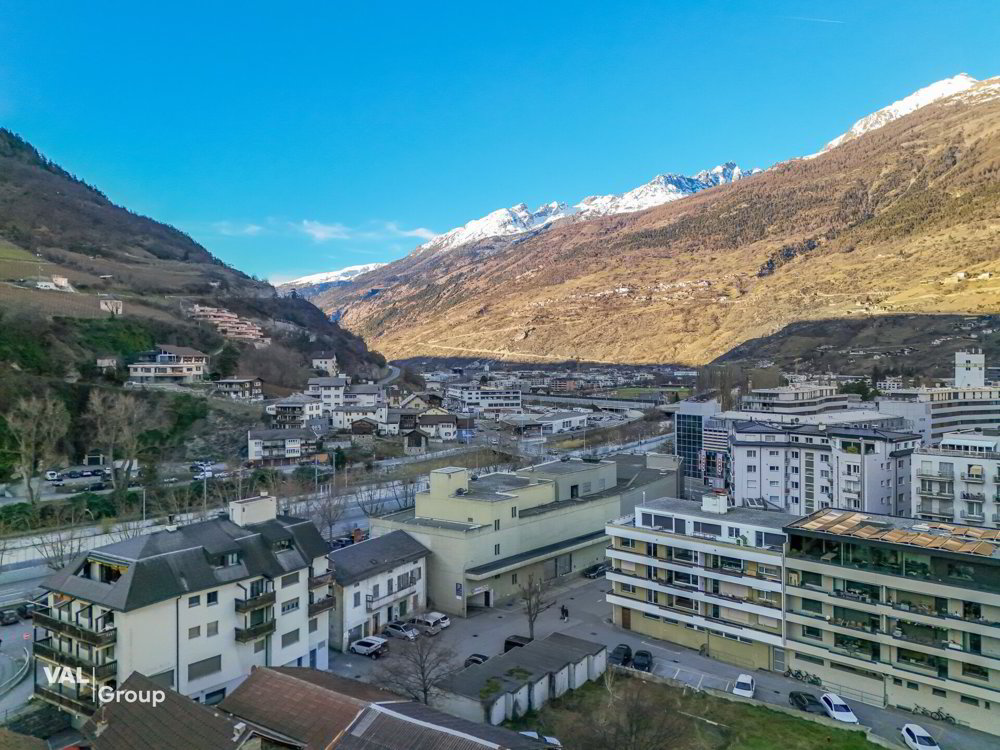null rooms House to buy in Visp - image 1/20