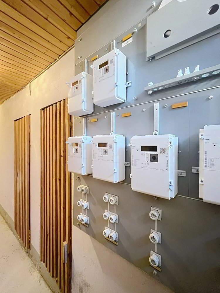 null rooms Office & Commercial to buy in Moudon - image 1/10