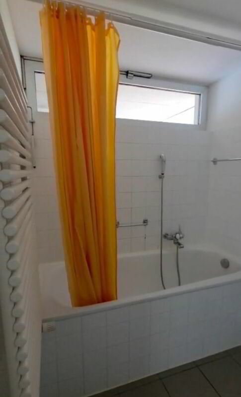 2 rooms Apartment for rent in Monte Carasso - image 1/13