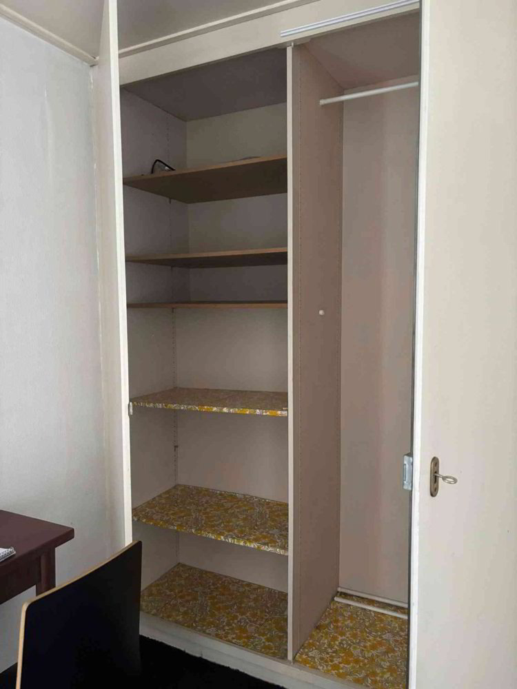 1 rooms Flat-sharing for rent in Neuchâtel - image 1/5