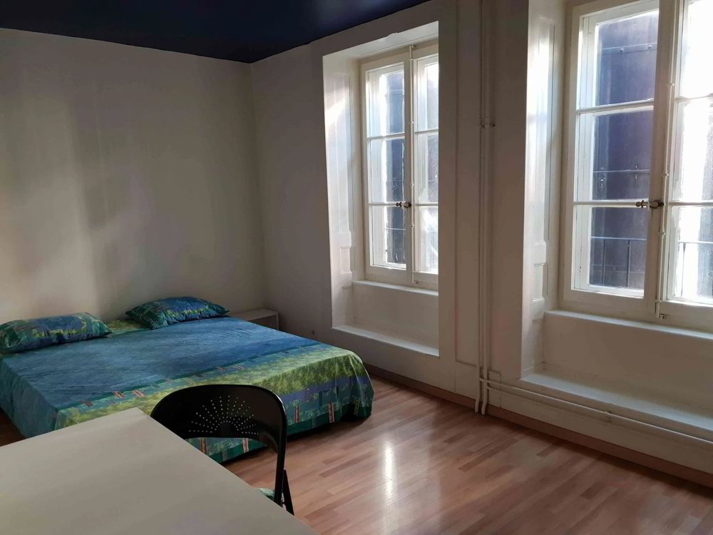 1 rooms Flat-sharing for rent in Neuchâtel - image 1/1