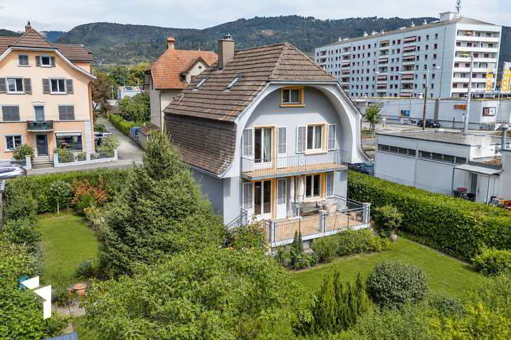 Casa di 5.5 locali in vendita a Biel/Bienne - immagine 1/13