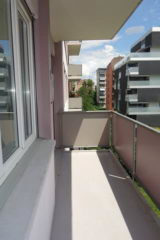 5 rooms Apartment for rent in Ginevra - image 1/11