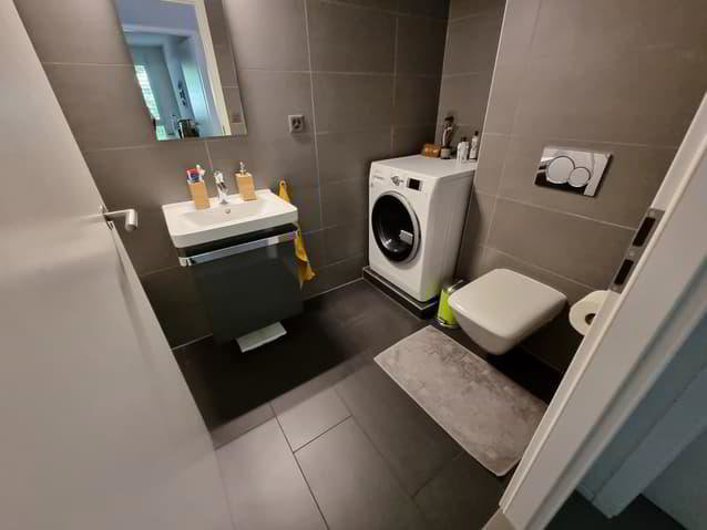 Wohnung – La Chaux-de-Fonds - Mehr
