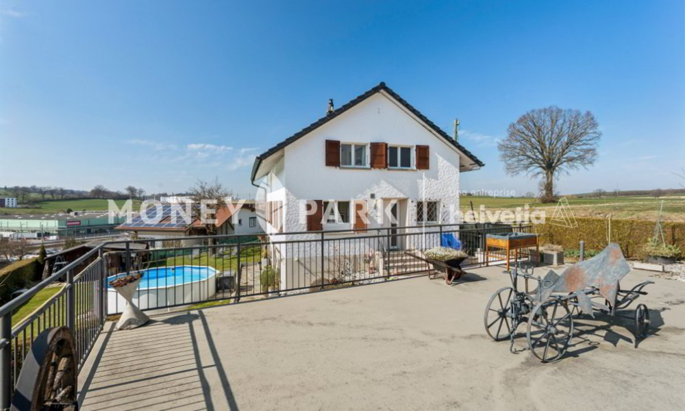 Casa di 5.5 locali in vendita a Schmitten FR - immagine 1/11