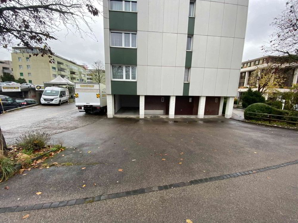 Garagenbox inkl. Parkplatz 9m vor der Garage