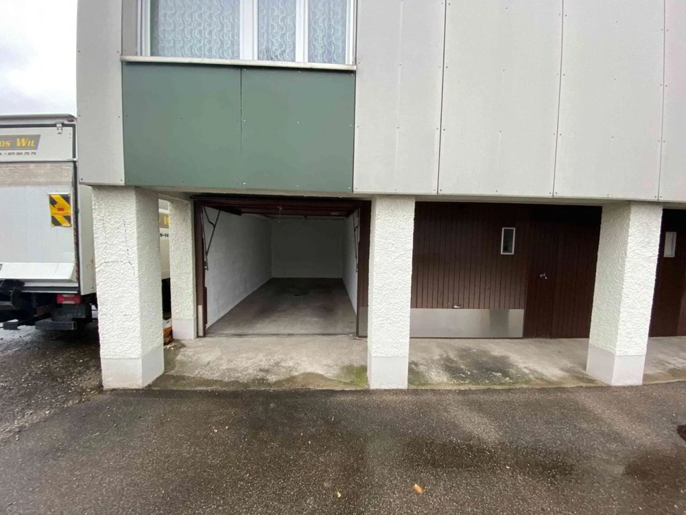 null rooms Car park, garage to buy in Wil SG - image 1/8