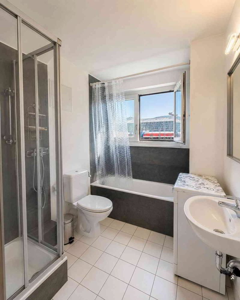 5.5 rooms Apartment for rent in Visp - image 1/6
