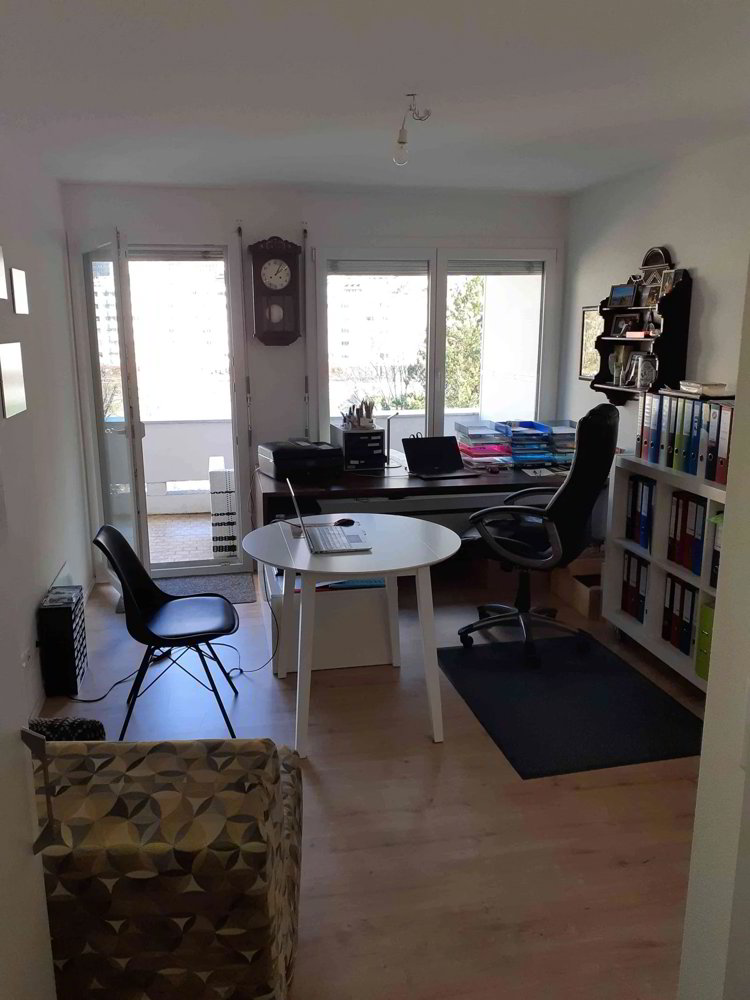 1 rooms Apartment for rent in Coira - image 1/4