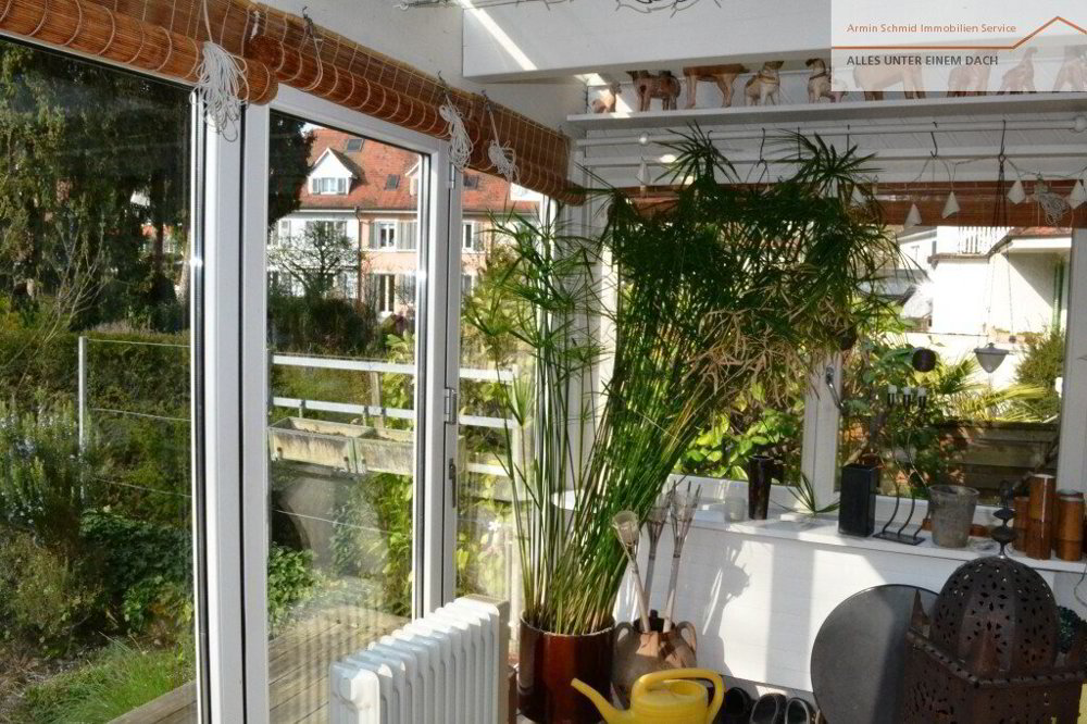 6 rooms House to buy in Münchenstein - image 1/13