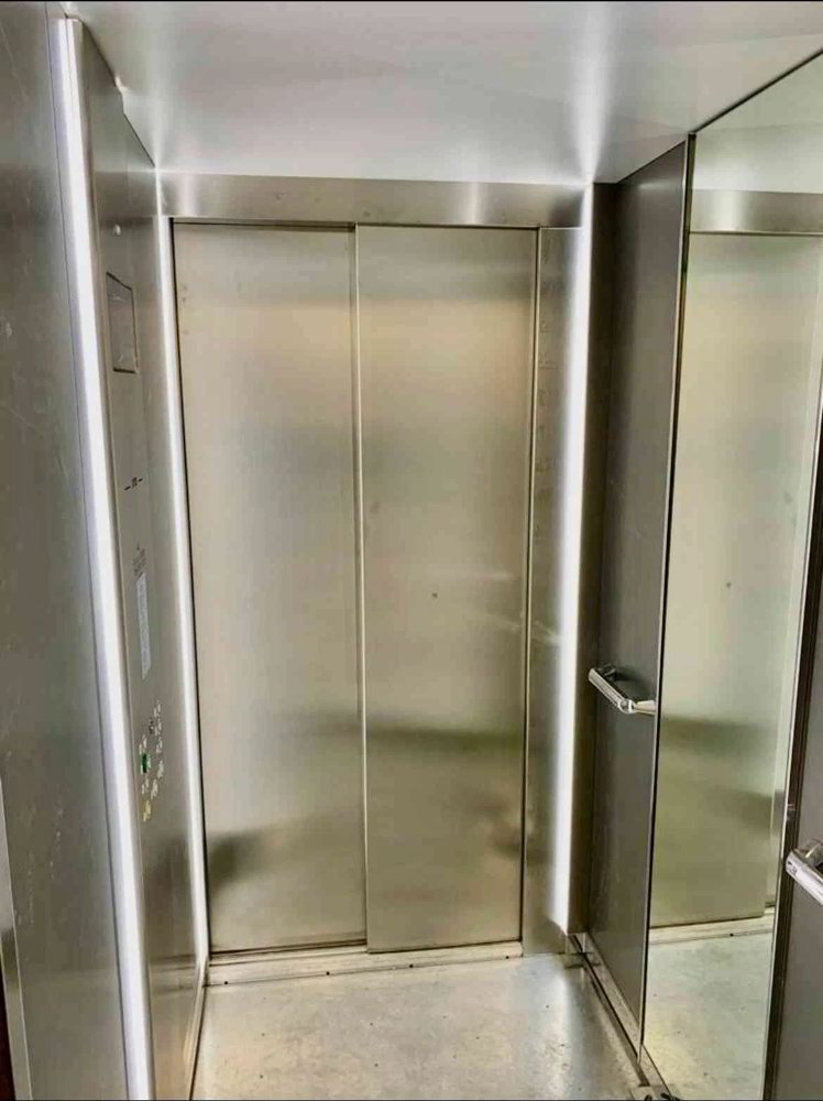 Appartement 2.5 pièces à louer à Reiden - image 1/9