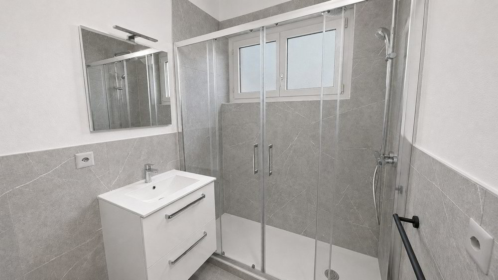 Appartement 3 pièces à louer à Lugano - image 1/9