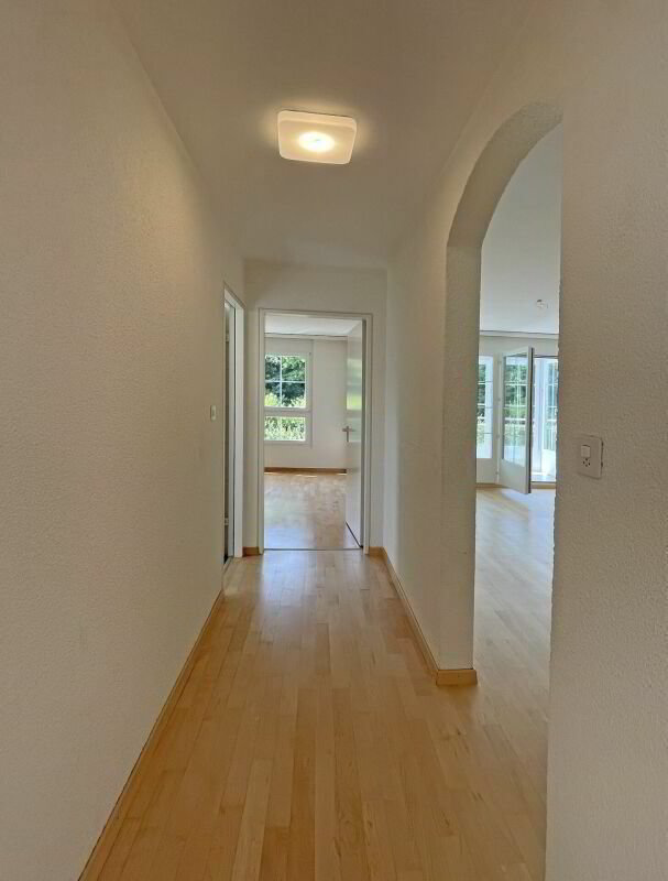 4 rooms Apartment to buy in St. Gallen - image 1/13