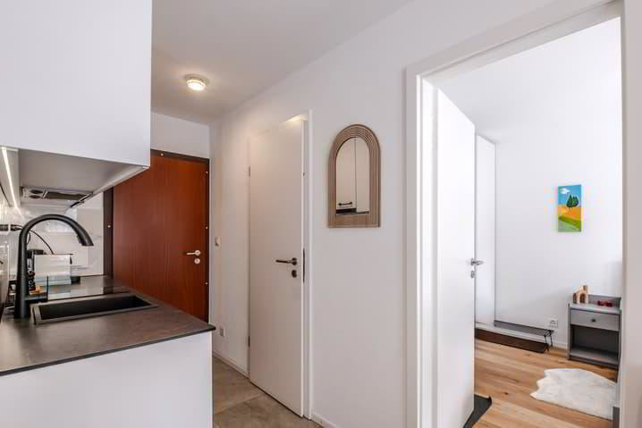 2.5 rooms Apartment to buy in Crans-Montana - image 1/11