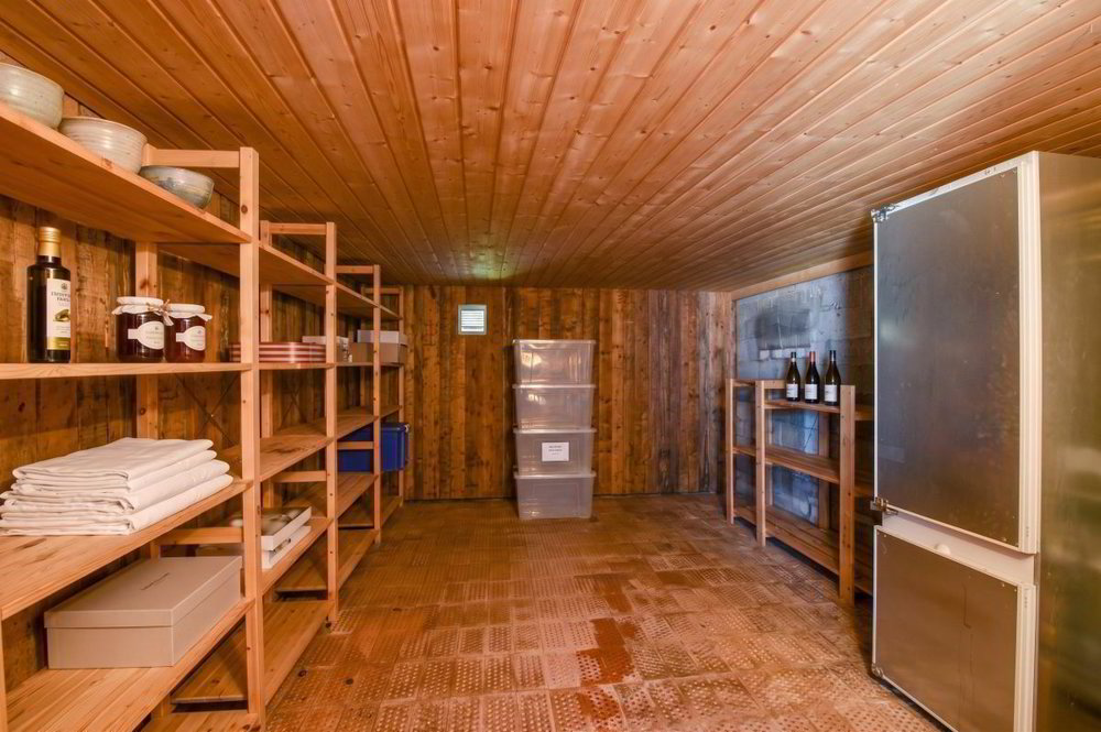 5 rooms House to buy in Val-d'Illiez - image 1/13