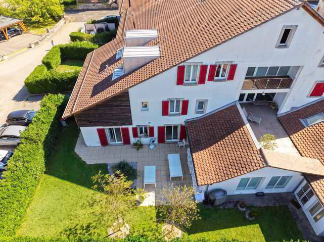 Maison 10 pièces à acheter à Pomy - image 1/13