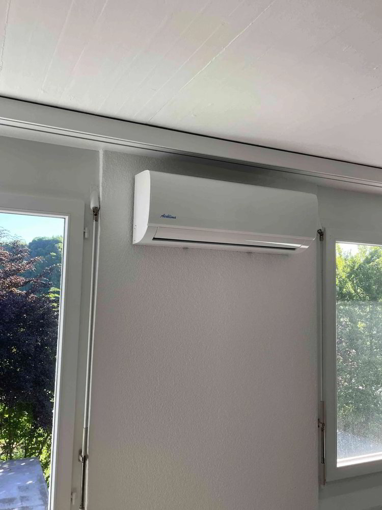 4 rooms Office & Commercial for rent in Flawil - image 1/7