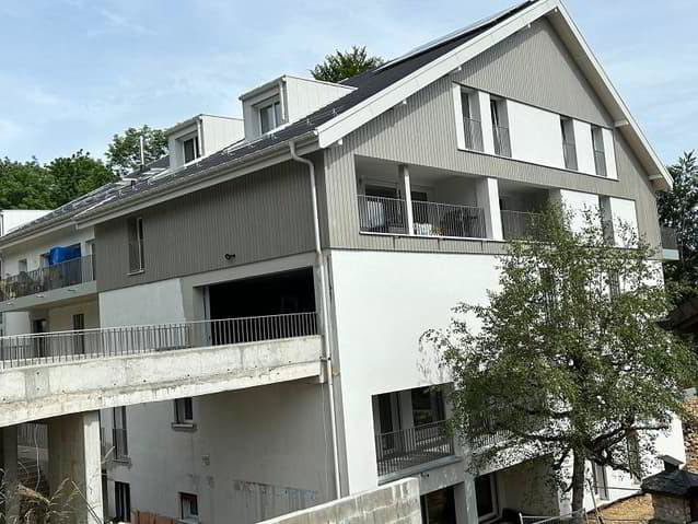 4.5 rooms Apartment for rent in St-Cergue - image 1/12