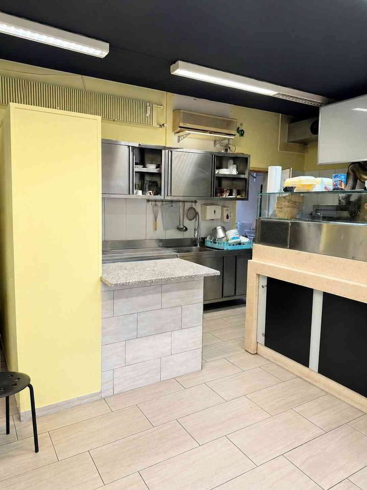 3 rooms Office & Commercial for rent in Wil SG - image 1/4