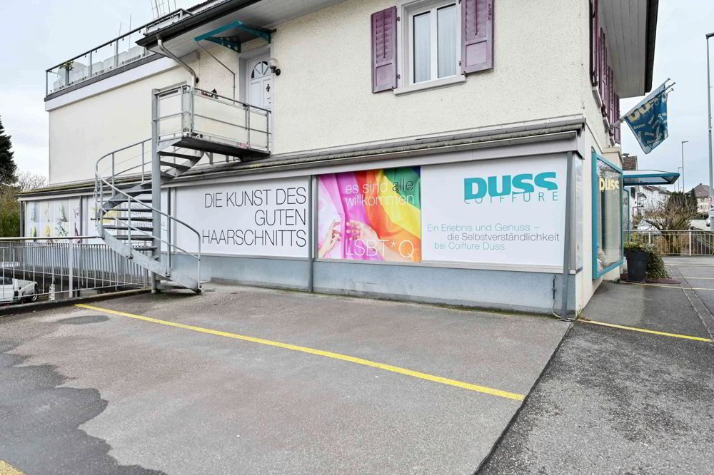 4 rooms Office & Commercial for rent in Rothrist - image 1/7