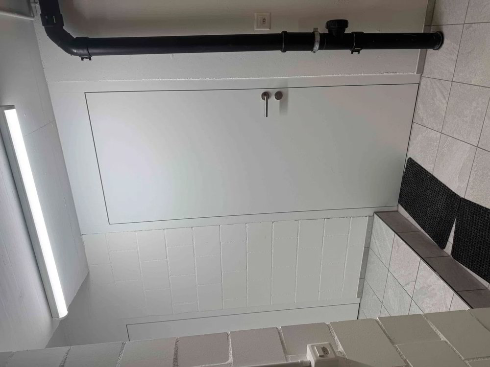 1 rooms Office & Commercial for rent in Baden - image 1/7