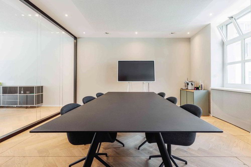 3 rooms Office & Commercial for rent in St. Gallen - image 1/5