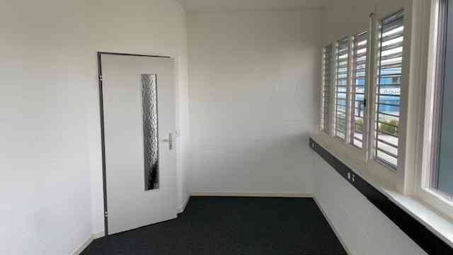 Bureau & Commerce 4 pièces à louer à Gerlafingen - image 1/8