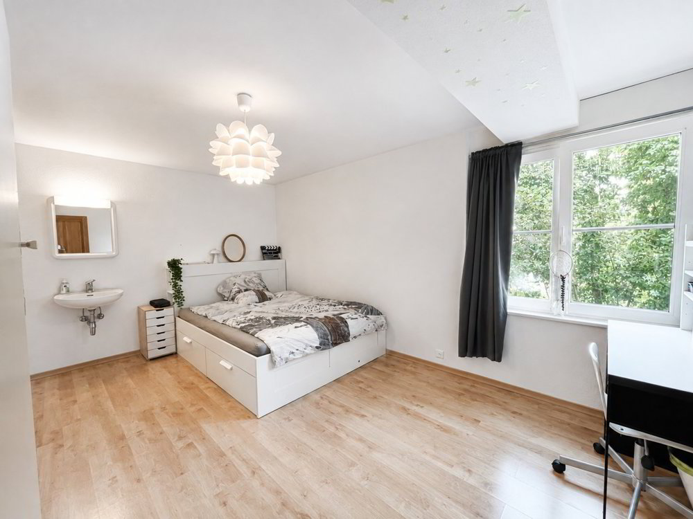 7 Zimmer Haus zum verkaufen in La Chaux-de-Fonds - Bild 1/11