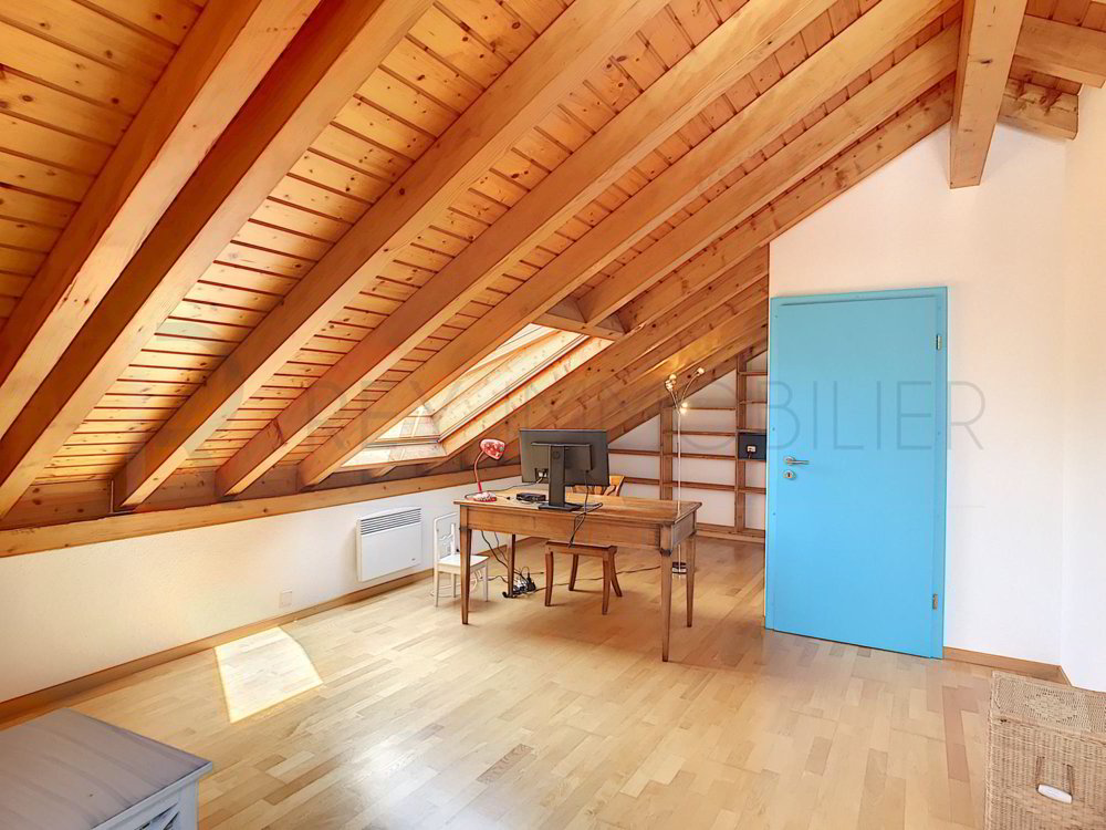 7 Zimmer Haus zu vermieten in Chavannes-de-Bogis - Bild 1/10