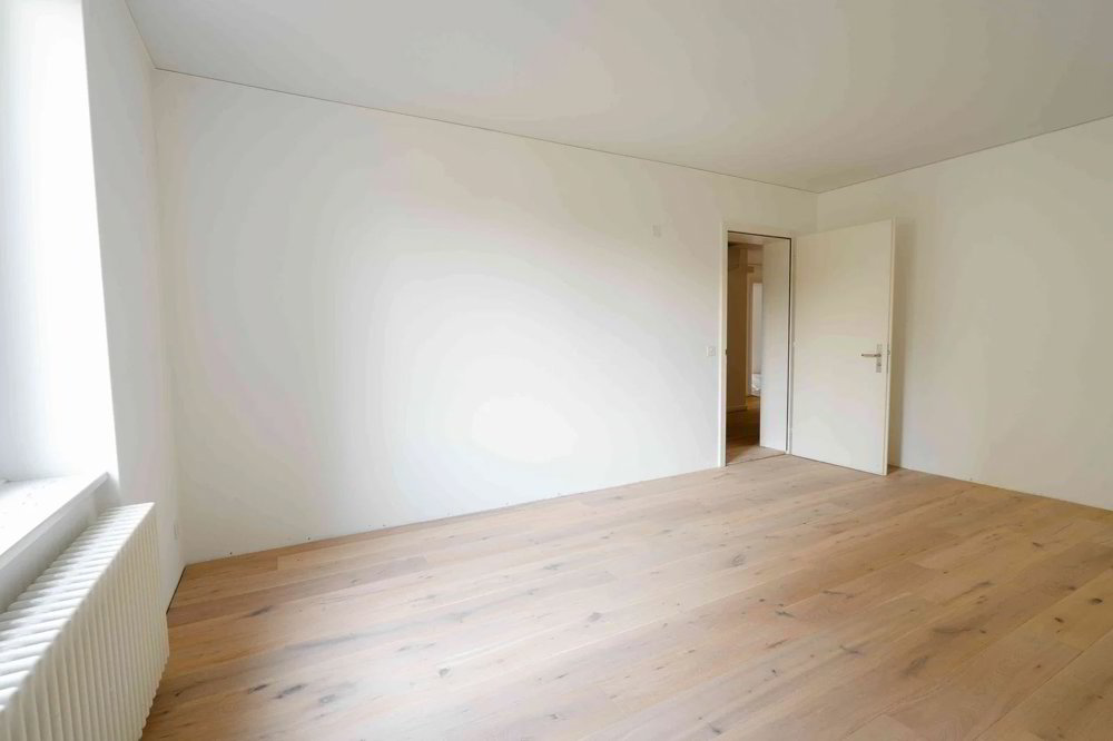 3 rooms Office & Commercial for rent in Zürich - image 1/12