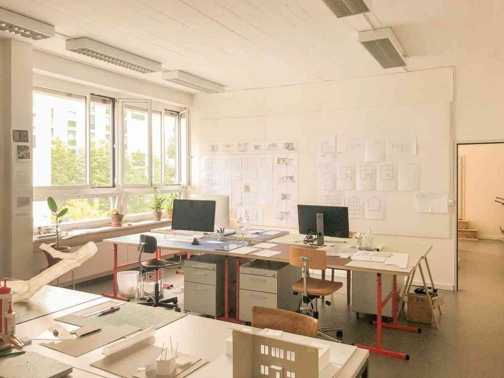3 rooms Office & Commercial for rent in Zürich - image 1/5