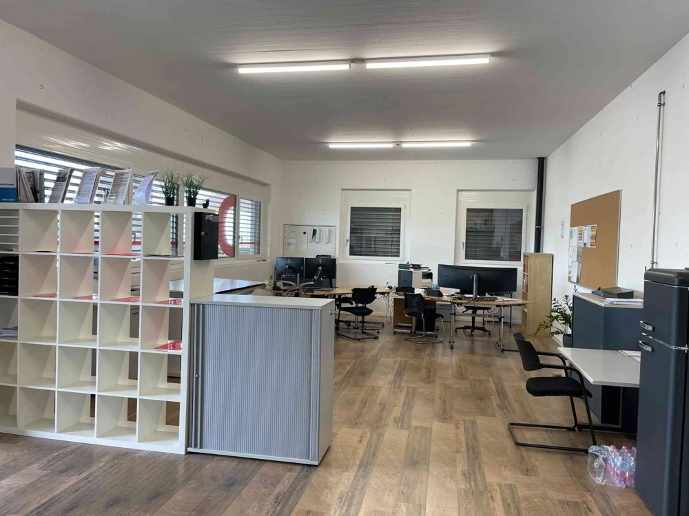 Ufficio & Commercio di 1 locali in affitto a Sempach - immagine 1/2