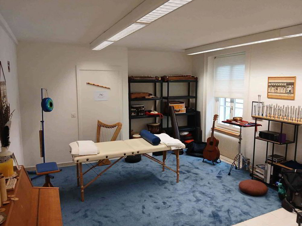 Local Thérapeutique ou Commercial 30 m² - Mehr