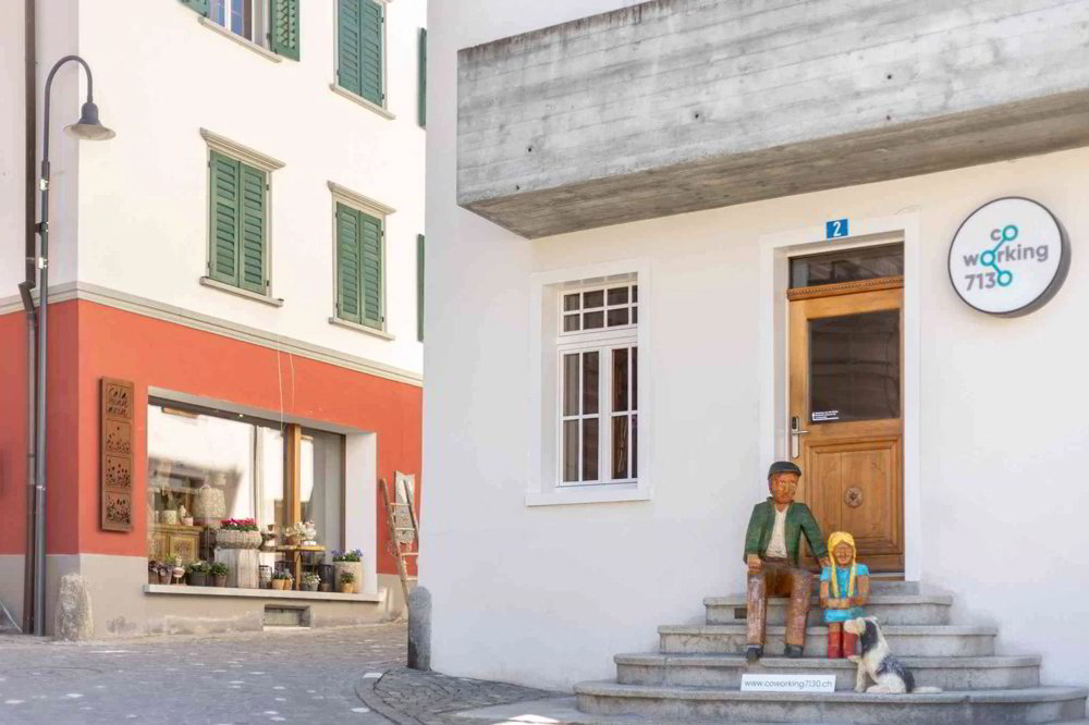 Ufficio & Commercio di 1 locali in affitto a Ilanz - immagine 1/4