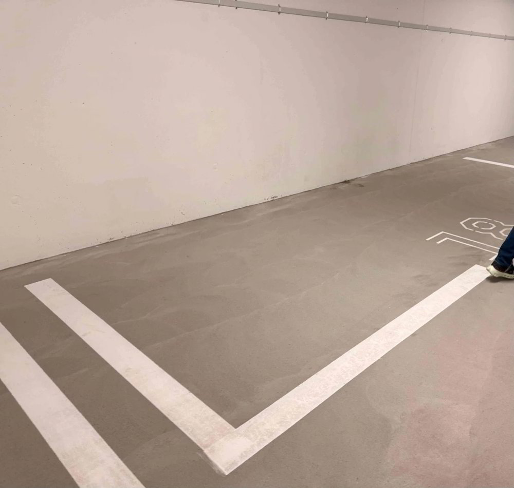 null Zimmer Parkplatz, Garage zu vermieten in Kriens - Bild 1/2