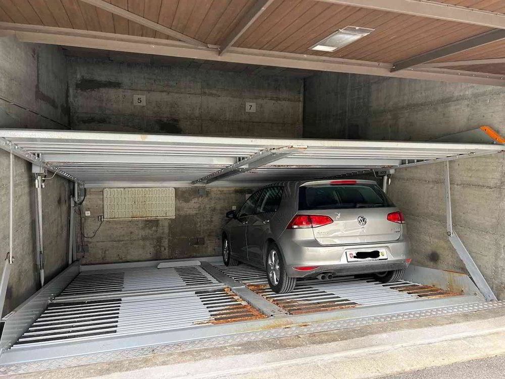 null Zimmer Parkplatz, Garage zu vermieten in Davos Wolfgang - Bild 1/5