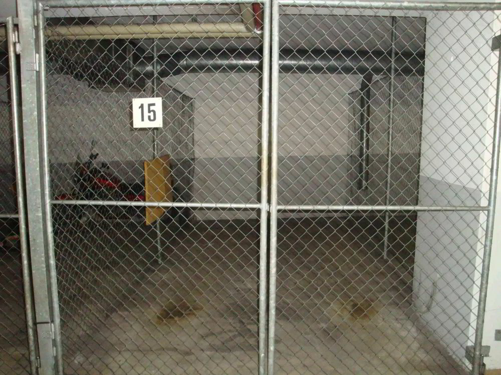null rooms Car park, garage for rent in Rorschach - image 1/1