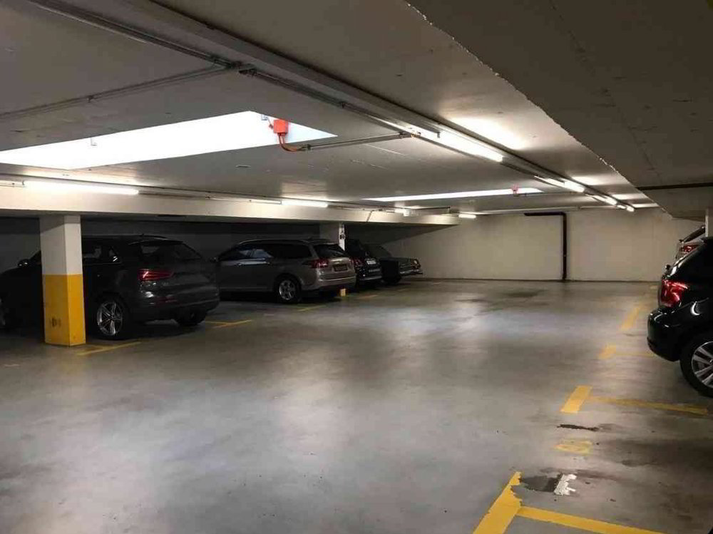 null Zimmer Parkplatz, Garage zu vermieten in Binningen - Bild 1/1