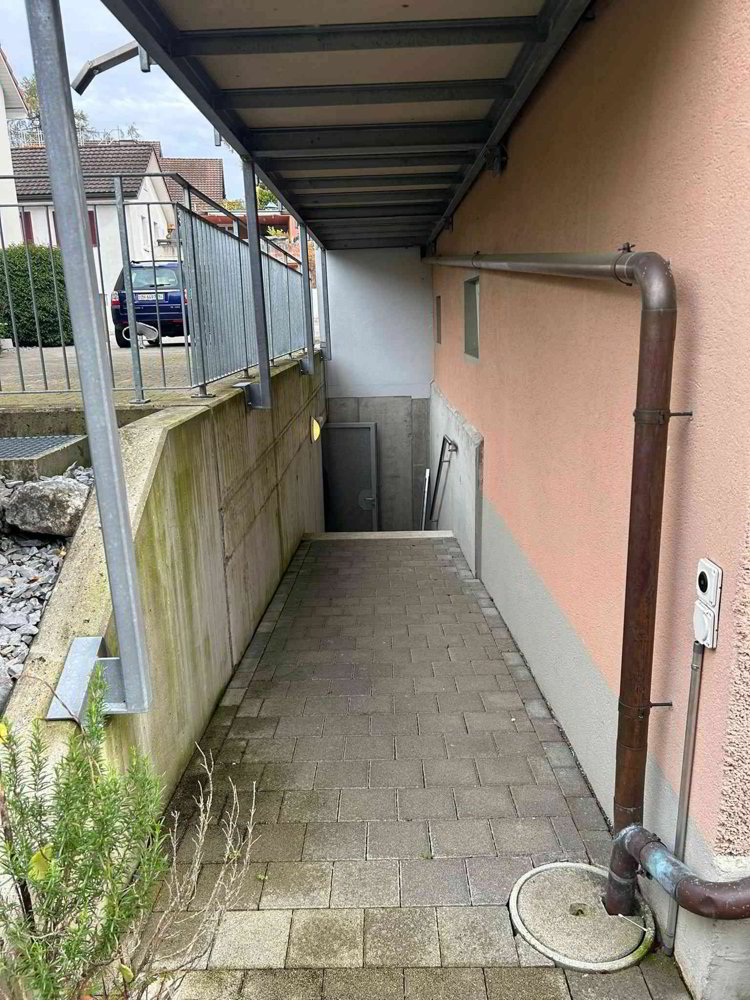 null rooms Car park, garage for rent in Muri AG - image 1/4